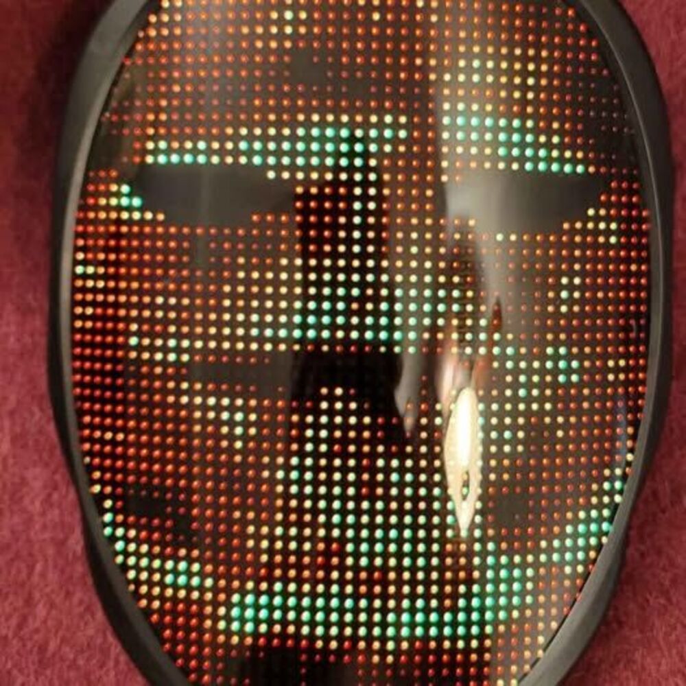 LED Face Mask - Picture 2 of 7